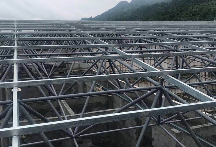 苏州仁怀冠英学校艺体楼网架